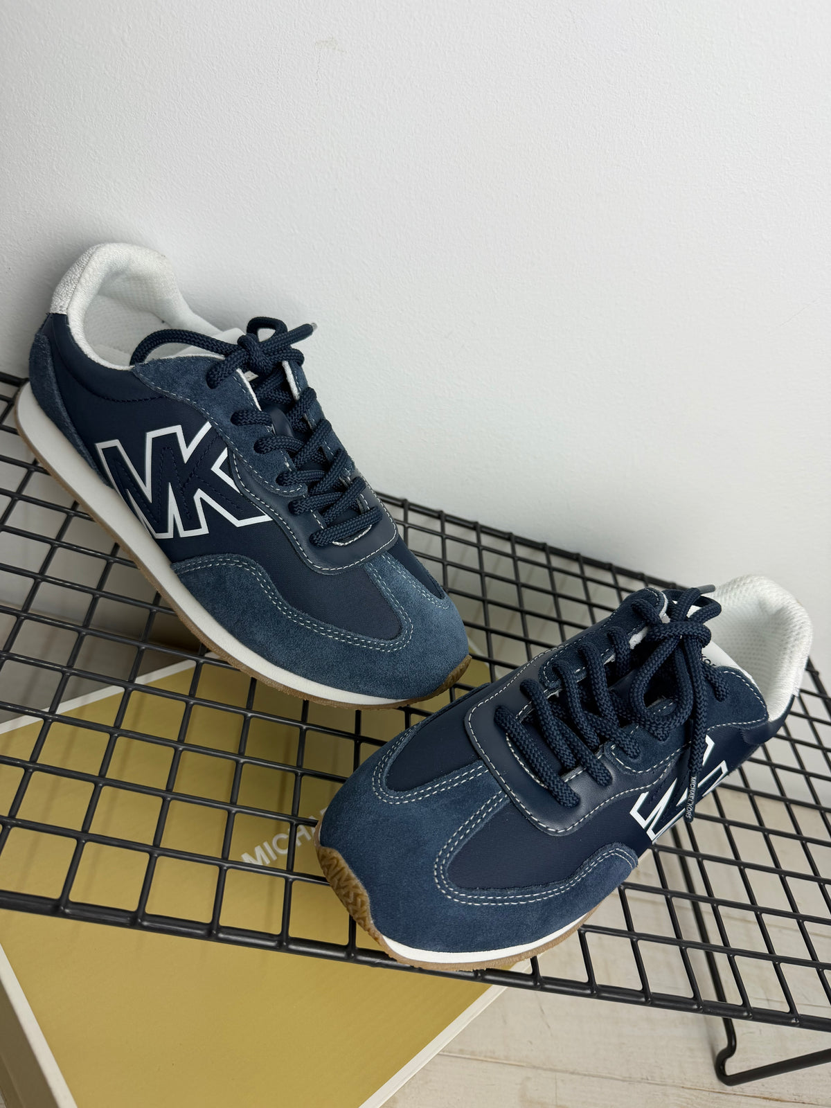 Zapatillas Michael Kors Essex Trainer – Navy