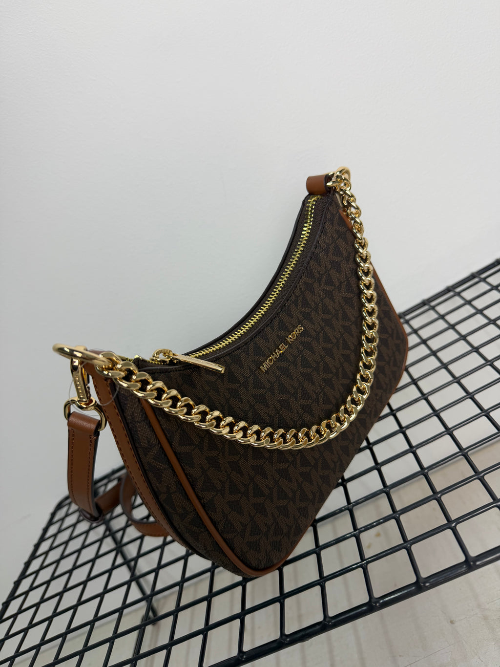 Bolso Michael Kors Jet Set Travel pequeño con cadena – Marrón ( cora nuevo)