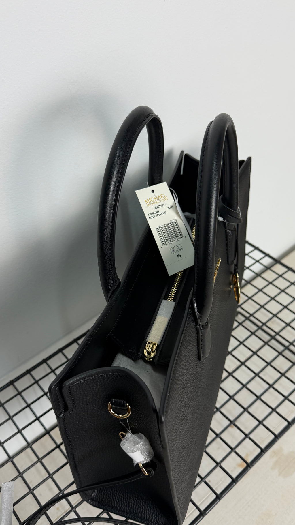 Bolso Michael Kors Scarlett Medium – negro