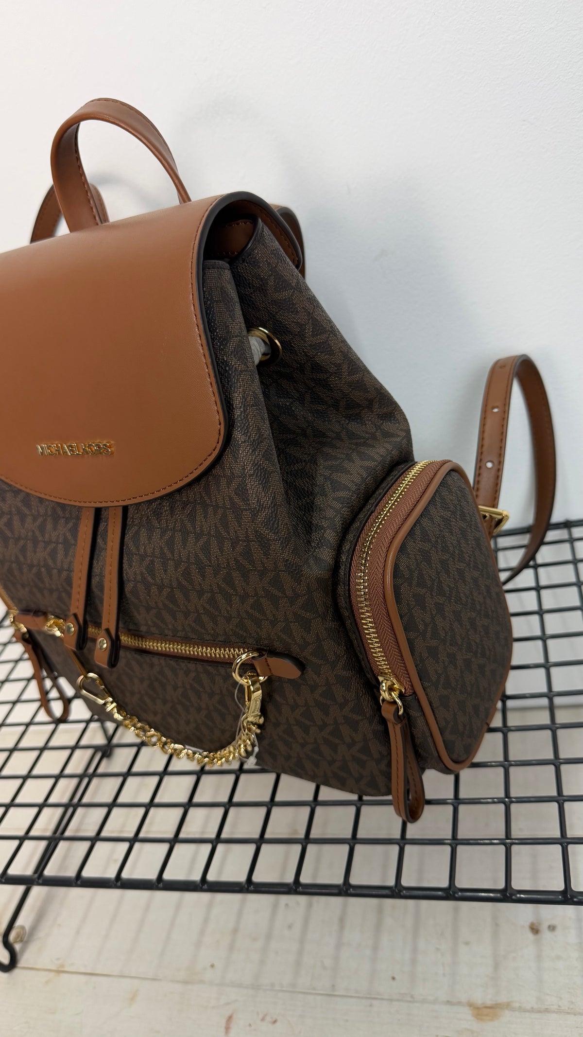 Mochila Michael Kors Jet Set Medium – Brownp