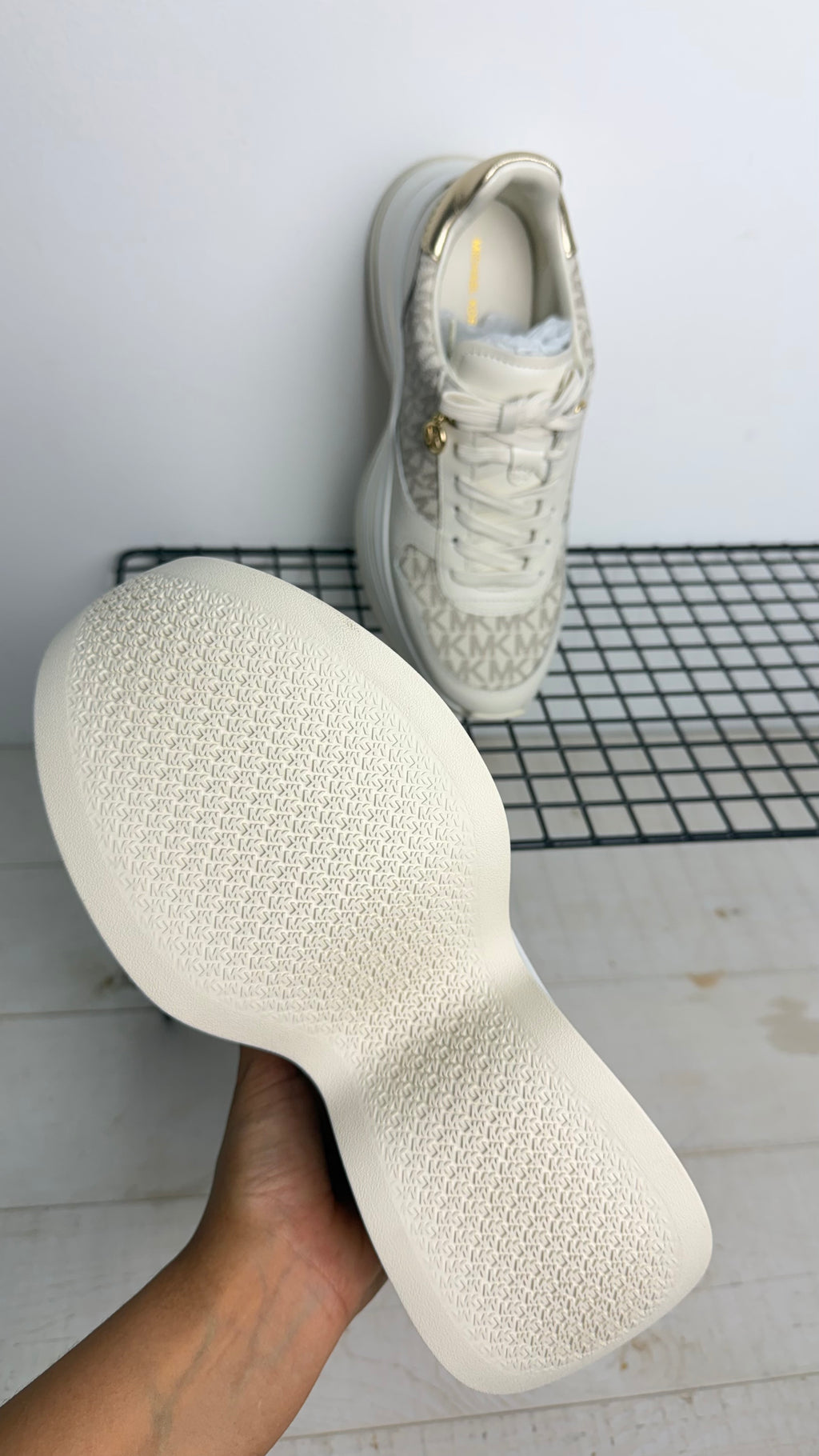 Zapatillas Michael Kors Arla Trainer – Vanilla