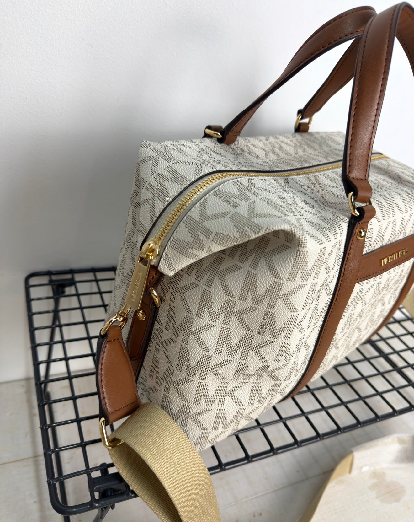 Bolso Michael Kors Brooklyn Medium vainilla