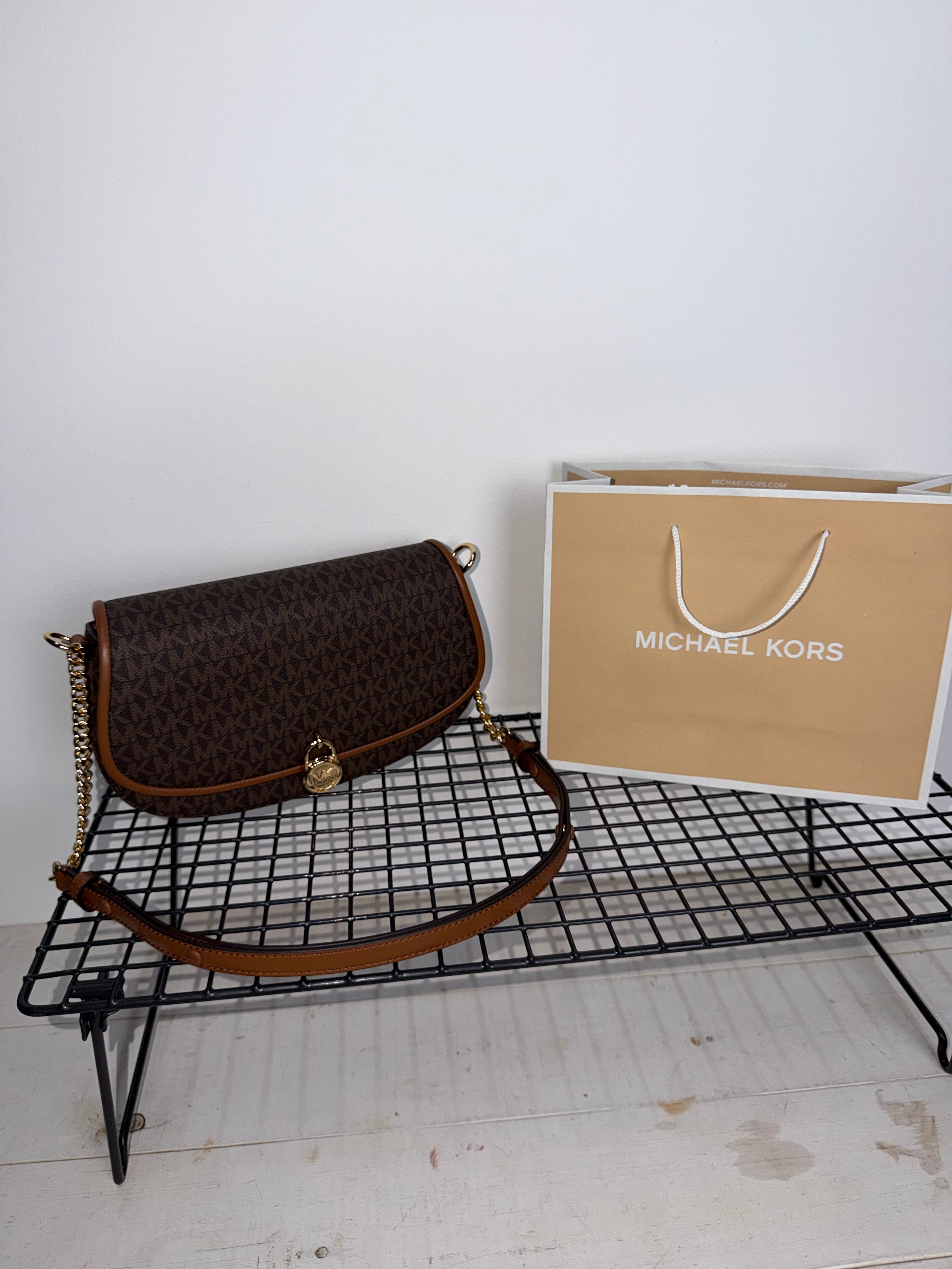 Bandolera Michael Kors Mila (mediano)