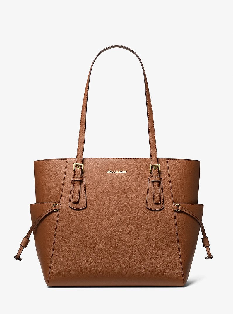 Bolso Michael Kors Voyager Large en piel Saffiano – Luggage