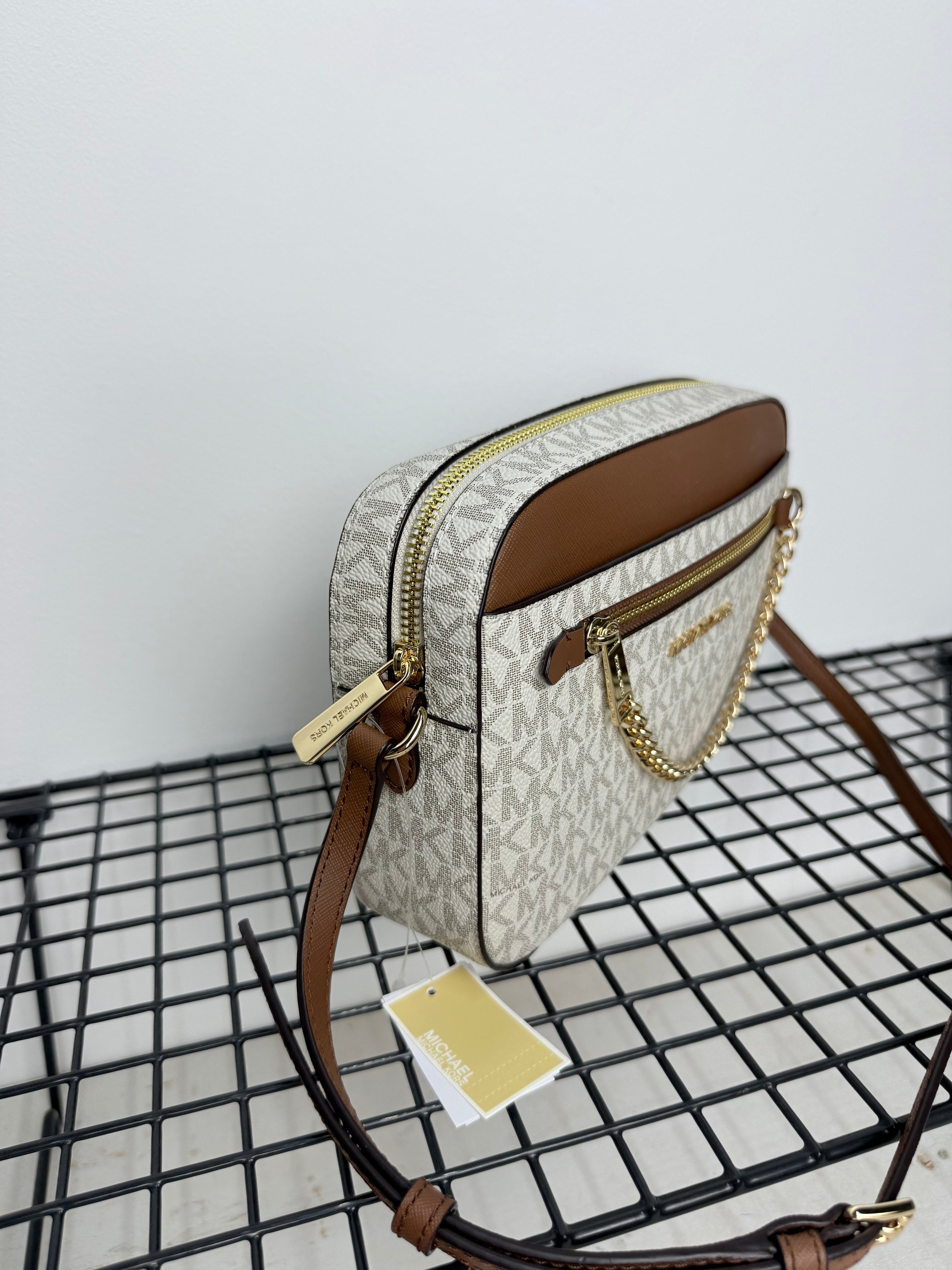 Michael Kors Jet Set Travel Medium Dome Crossbody ( bandolera cadena )