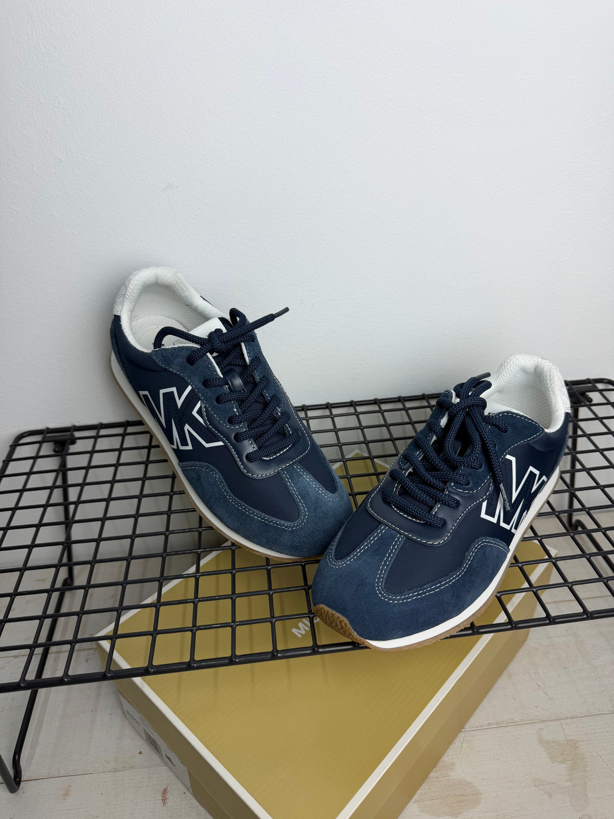 Zapatillas Michael Kors Essex Trainer – Navy