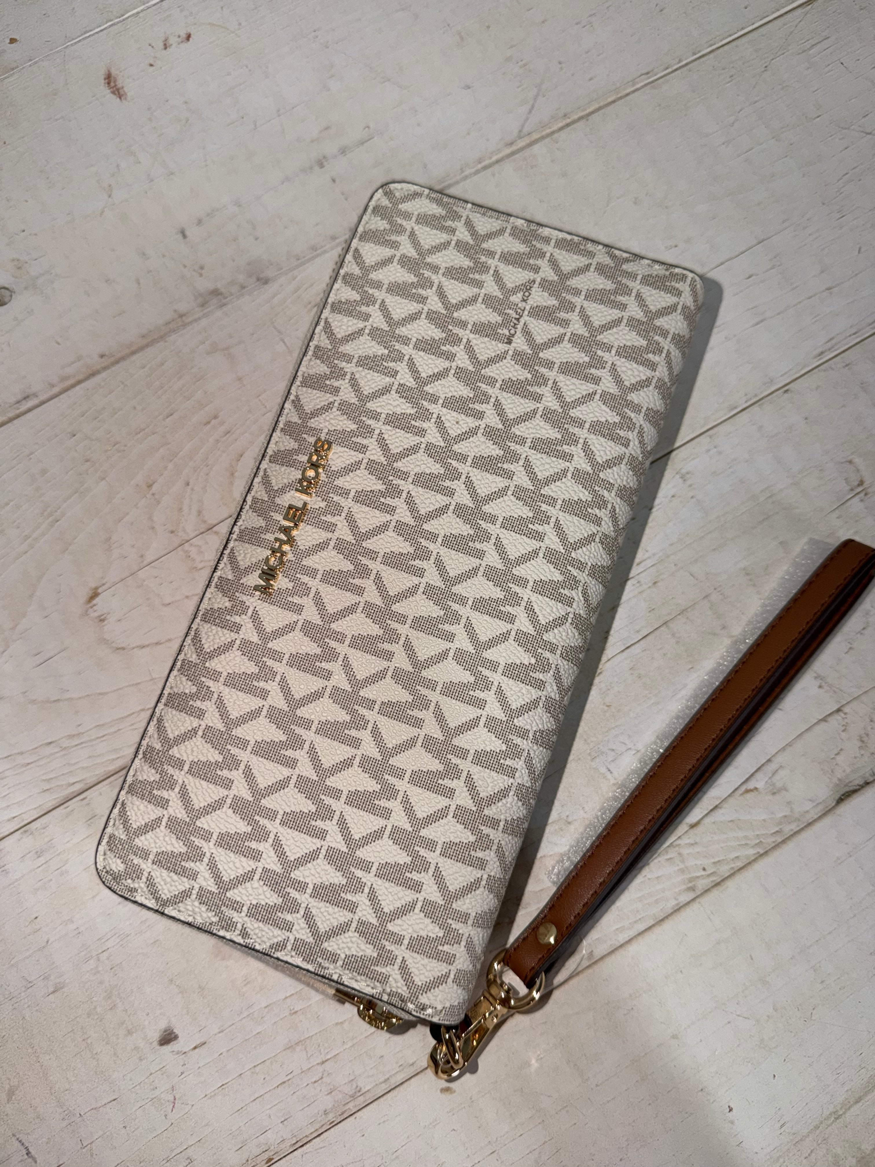 Cartera de mano Michael Kors Jet Set Travel vainilla