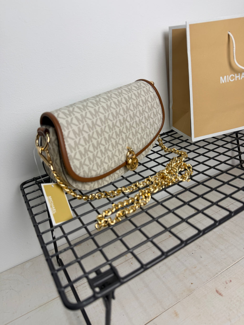 Bandolera Michael Kors mila ( pequeña )