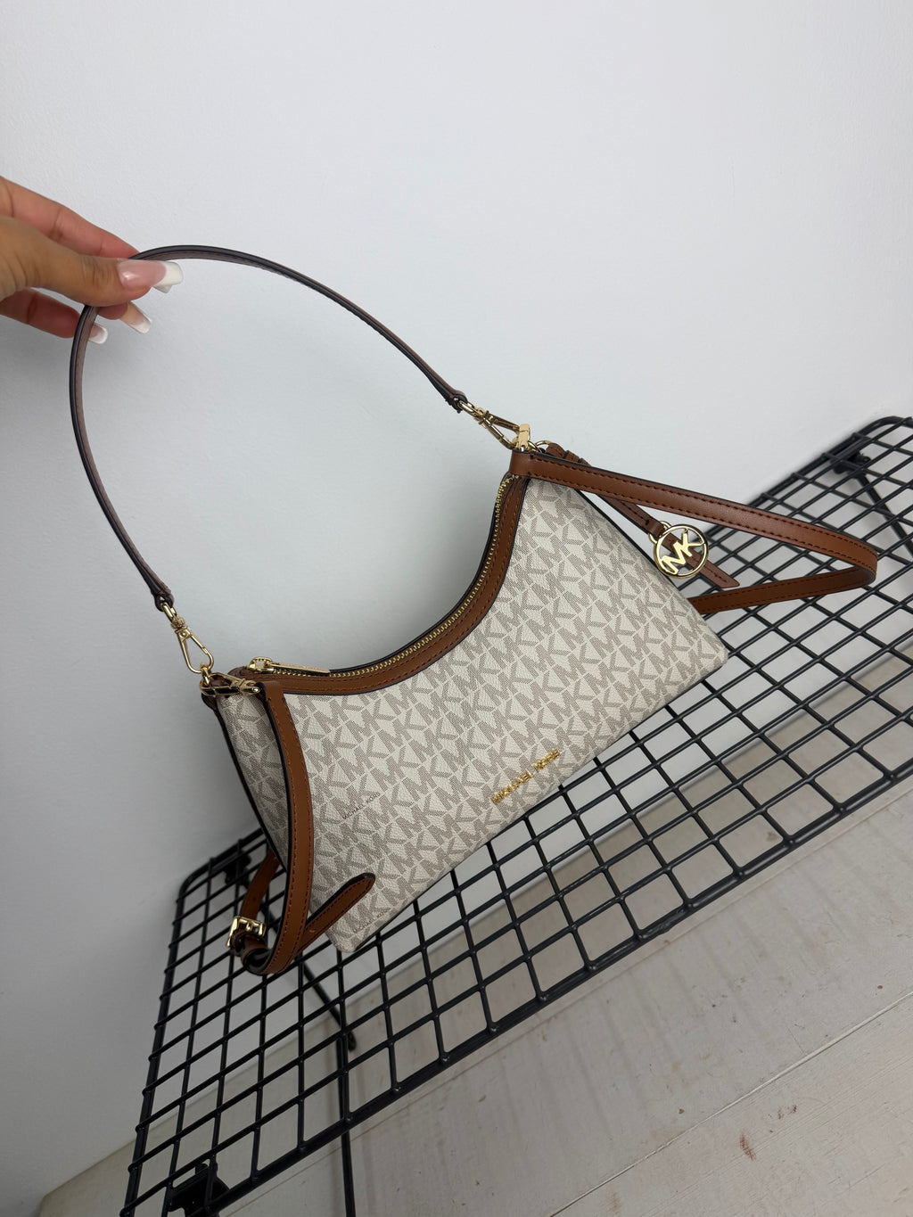 Michael Kors bandolera Sammy – Vainilla