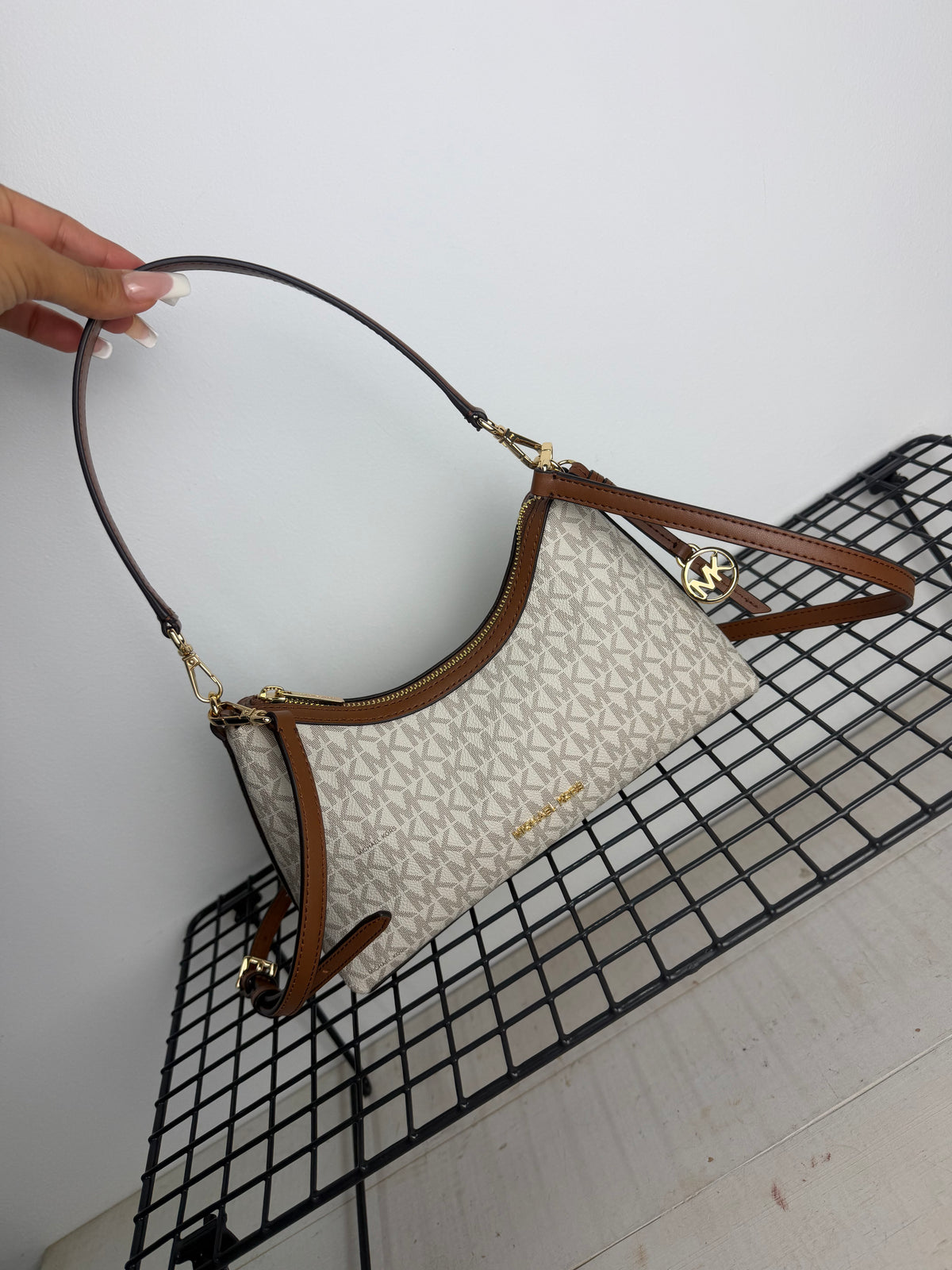 Michael Kors bandolera Sammy – Vainilla