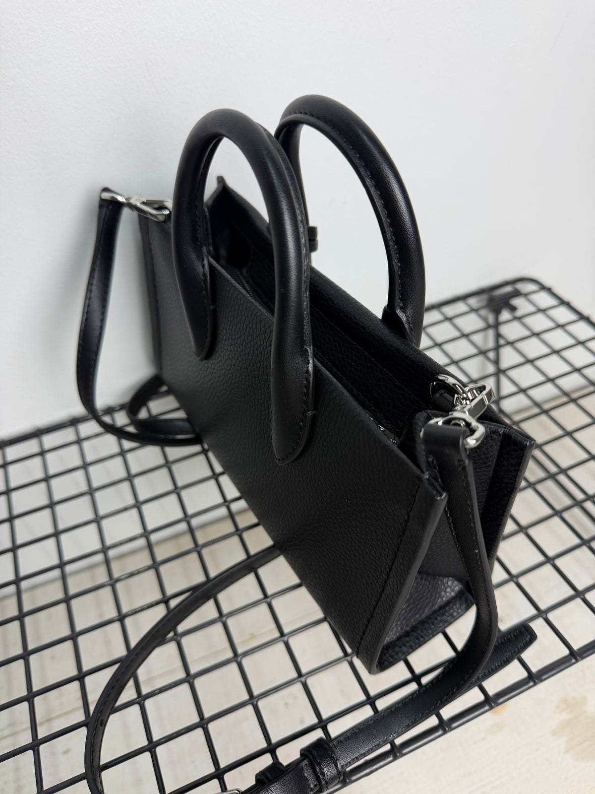 Bolso Michael Kors Mirella mini – Negro