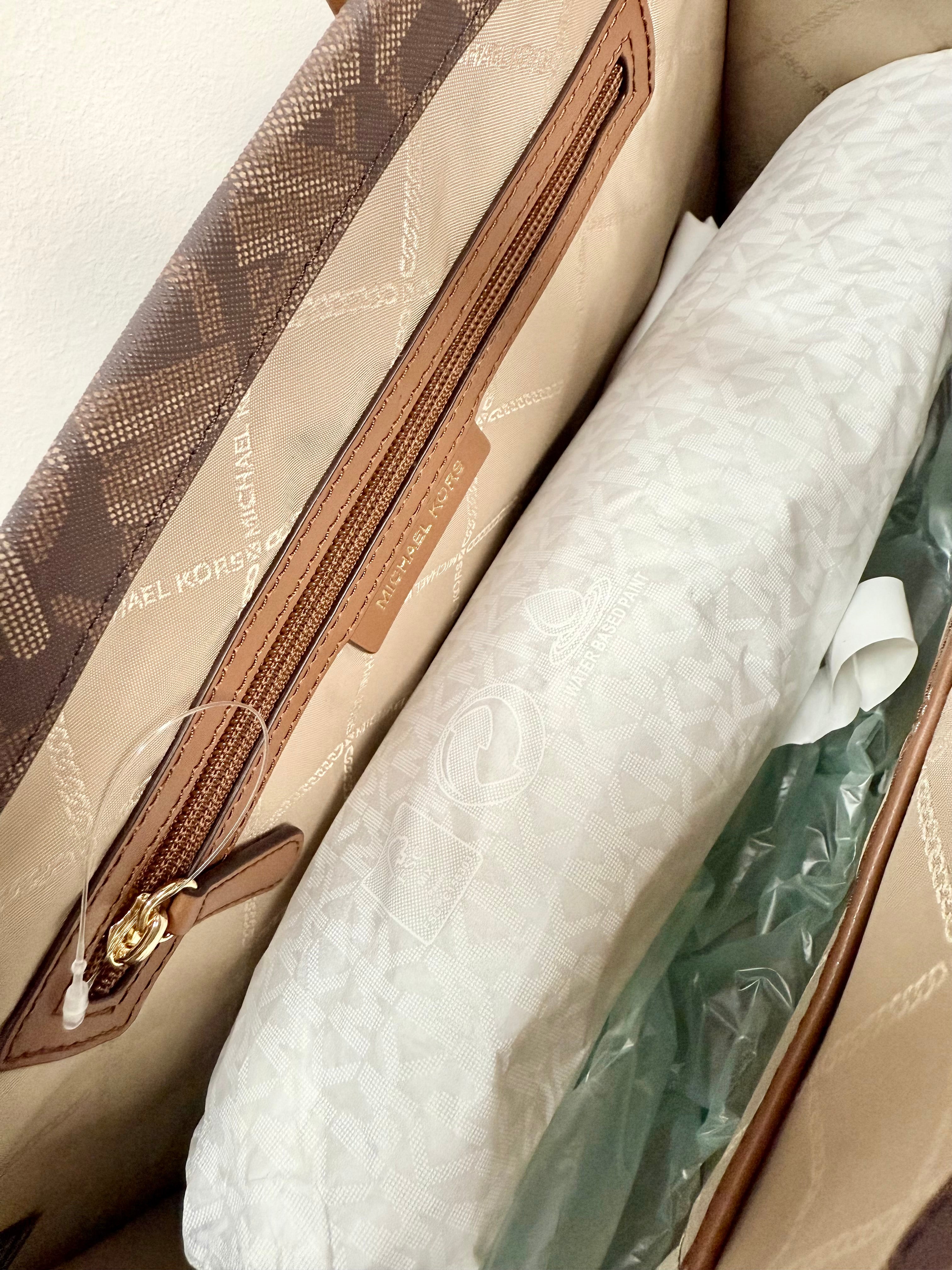 Michael Kors Gigi Tote