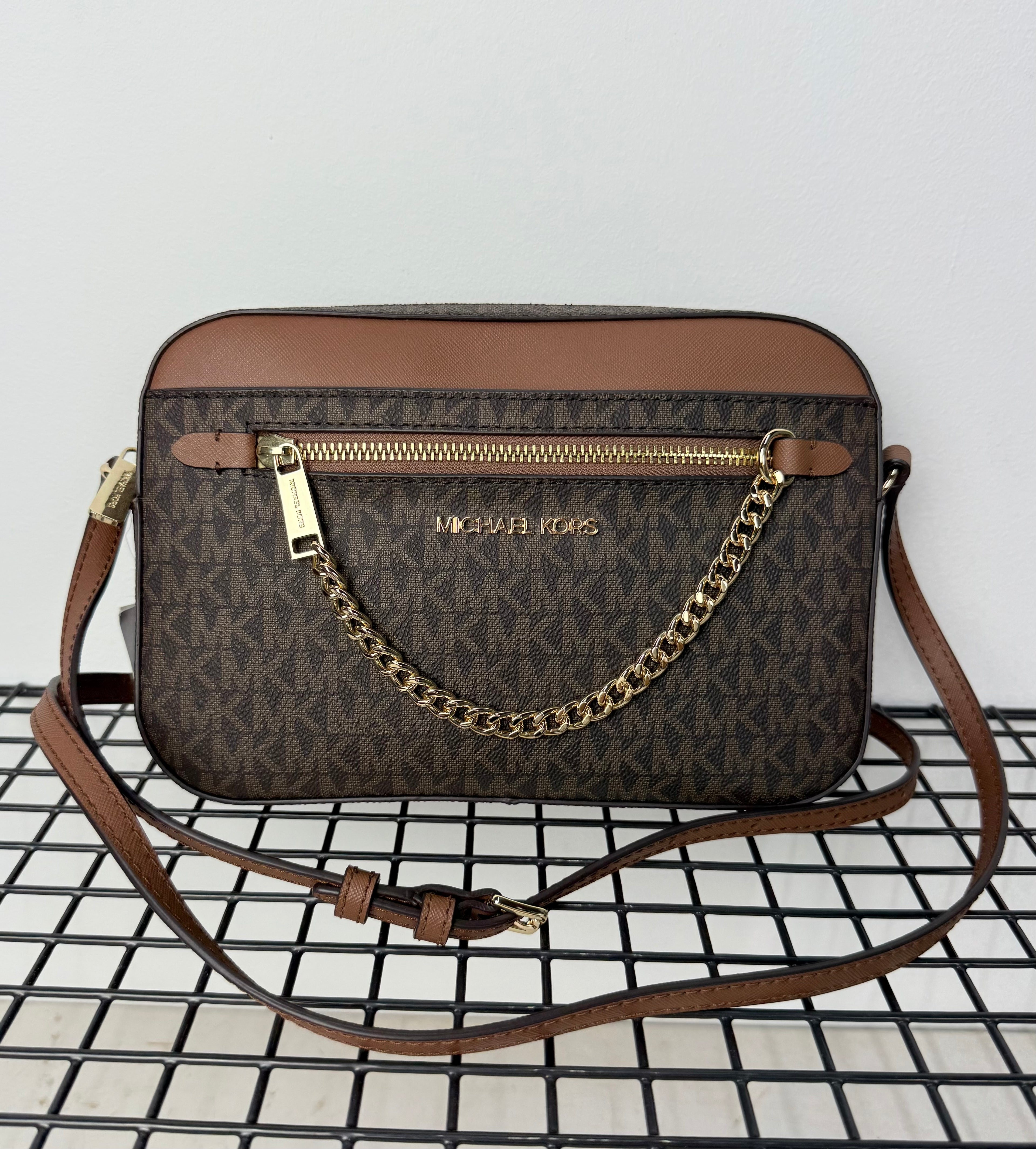 Michael Kors Jet Set Travel Medium Dome Crossbody ( bandolera cadena )