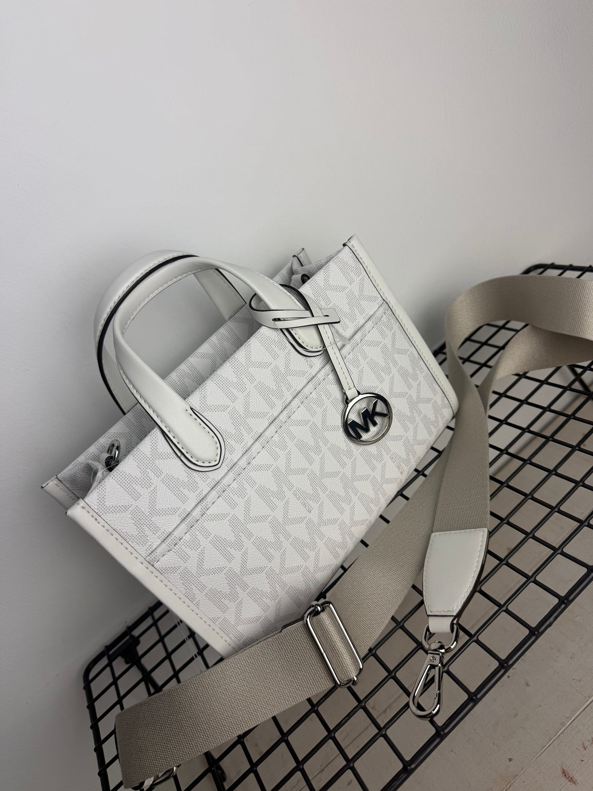 Michael Kors Gigi Medium  – blanco logo