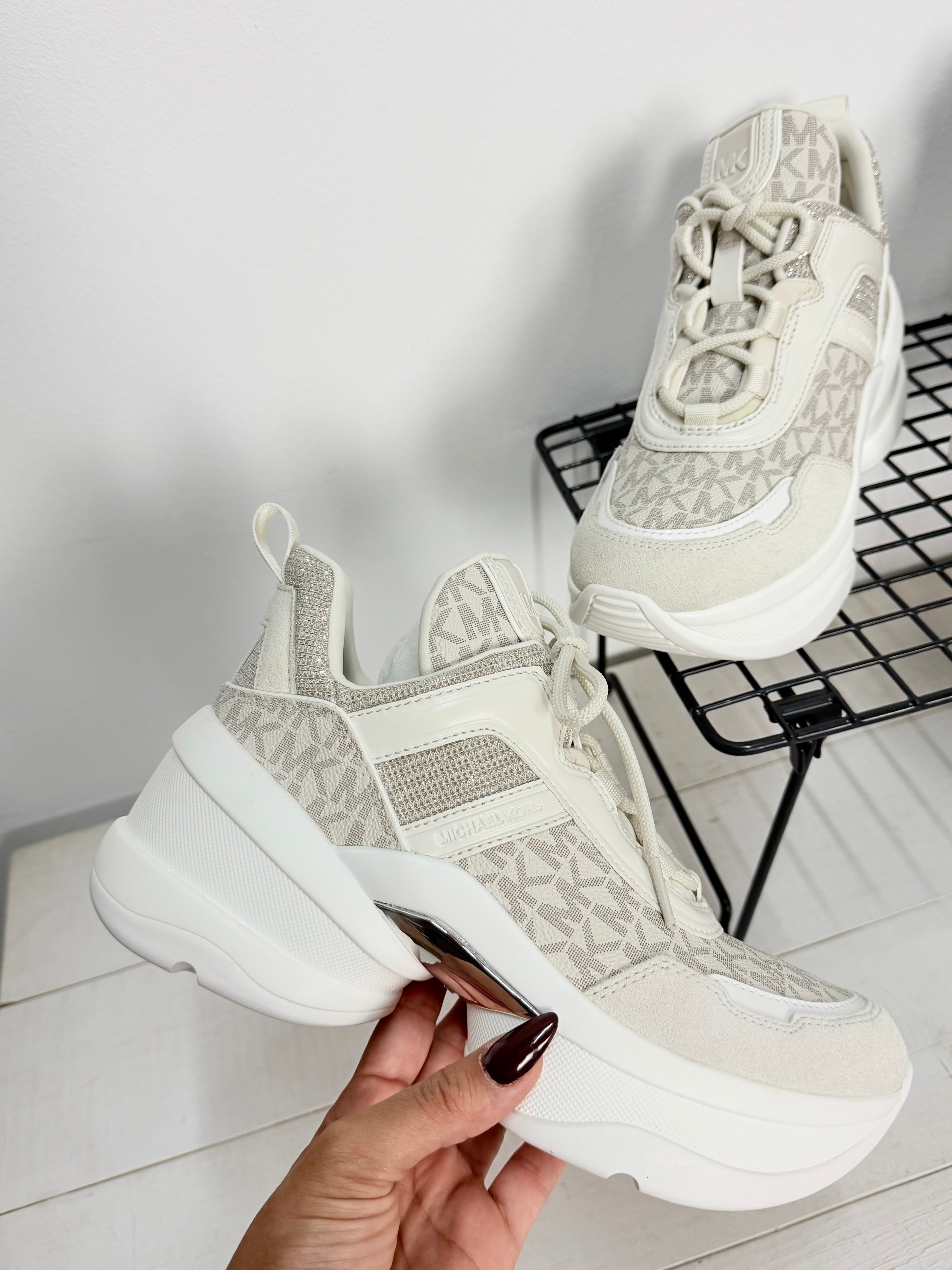 Zapatilla Olympia Michael Kors Vainilla