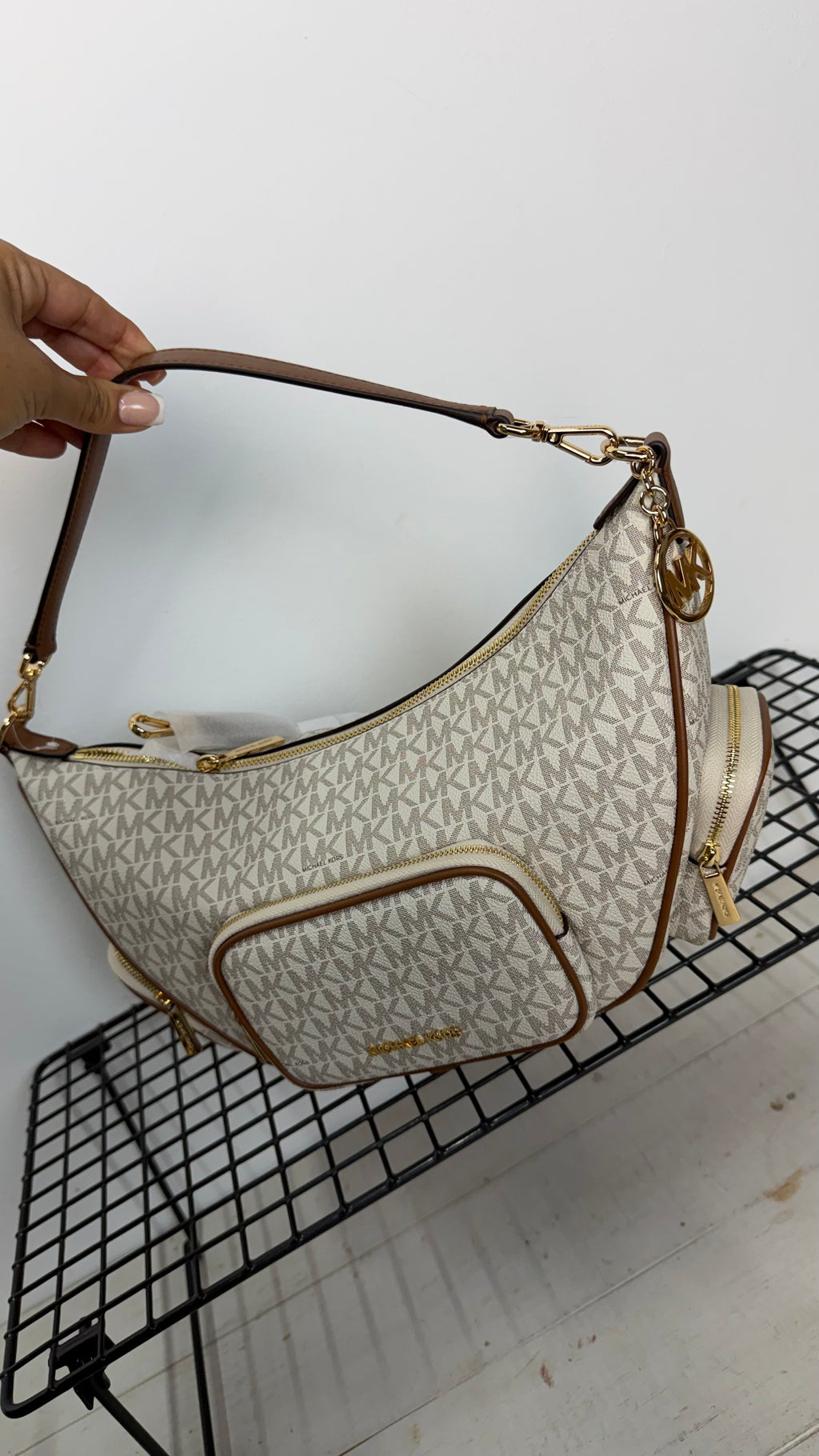 Bolso Michael Kors Merritt Mediano – Vanilla