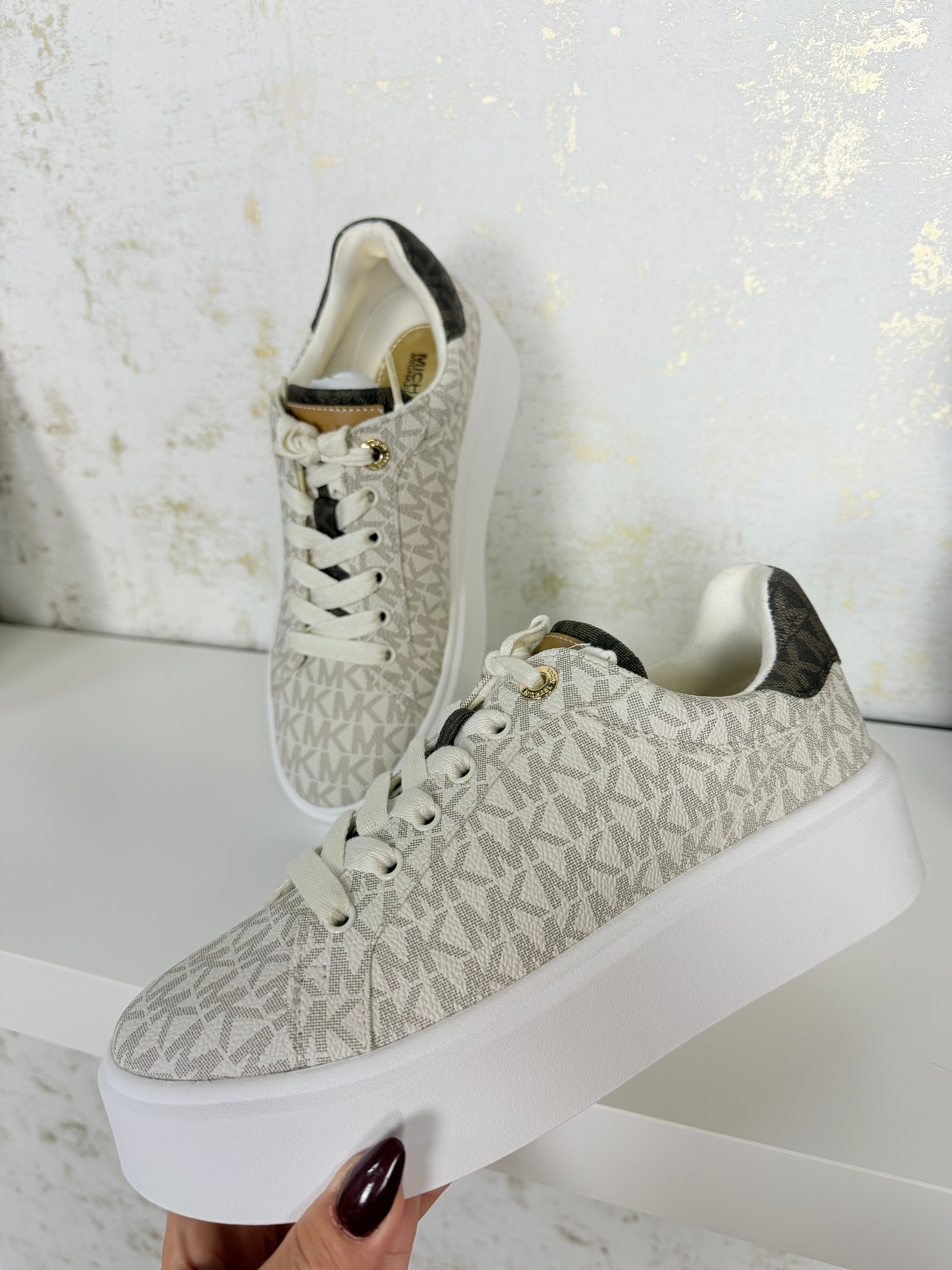 ZAPATILLAS ROMEY MICHAEL KORS VAINILLA