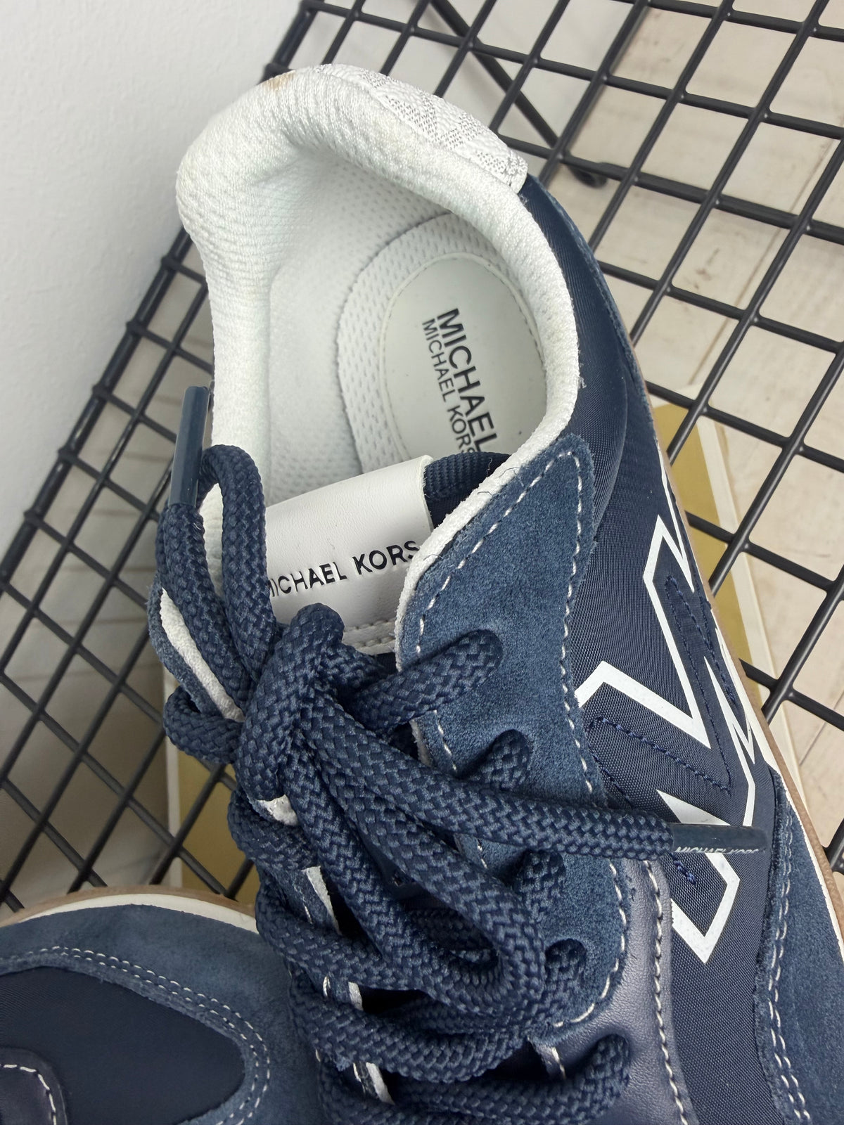 Zapatillas Michael Kors Essex Trainer – Navy
