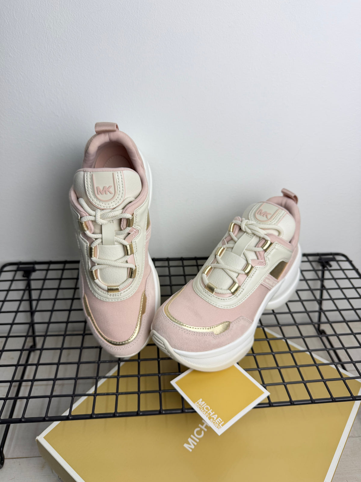Zapatillas Michael Kors Olympia Trainer – Rosa