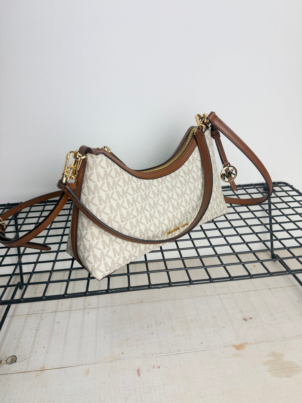 Michael Kors bandolera Sammy – Vainilla