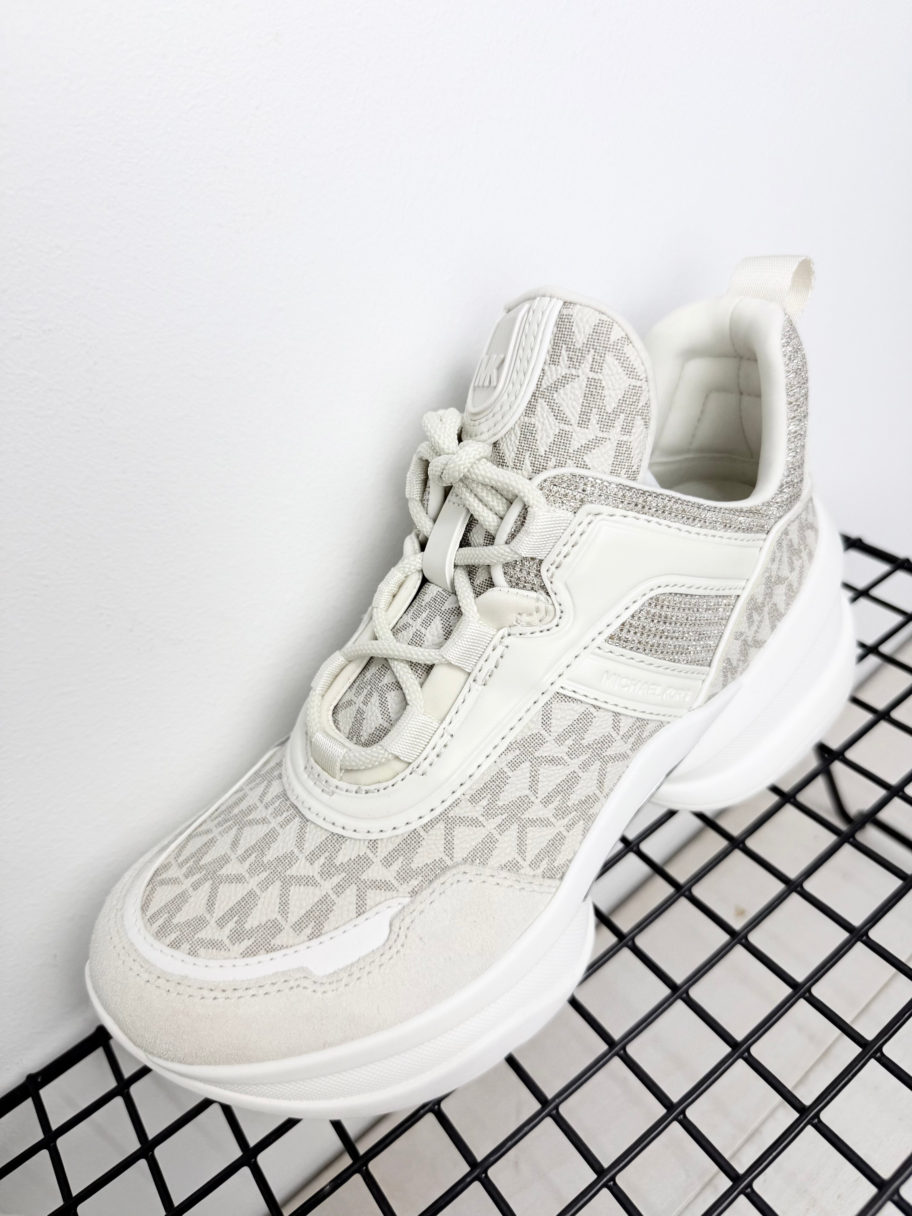 Zapatilla Olympia Michael Kors Vainilla