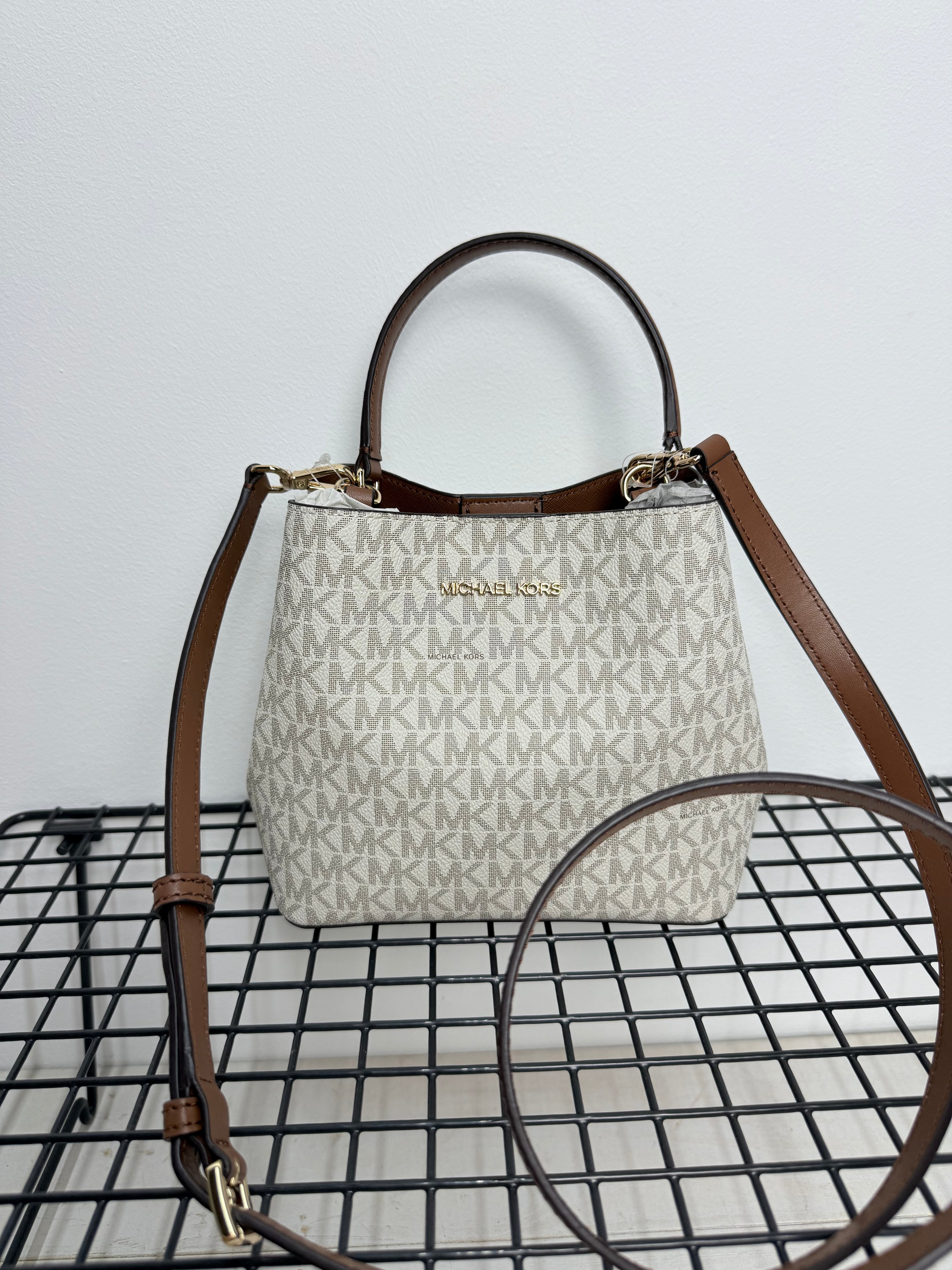 Michael Kors Pratt ( bombonera)