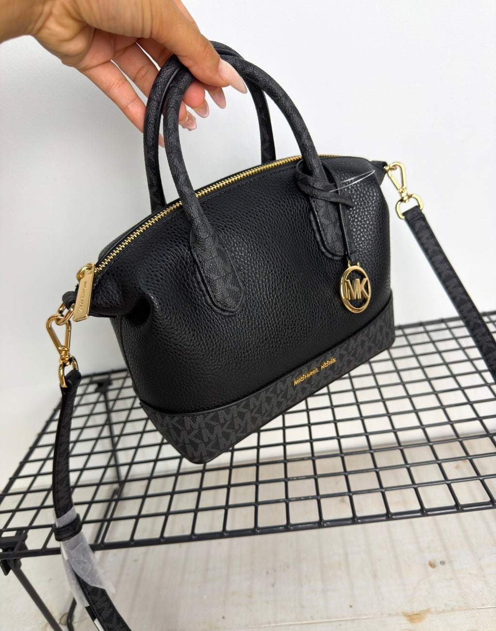 Michael Kors Satchel Black