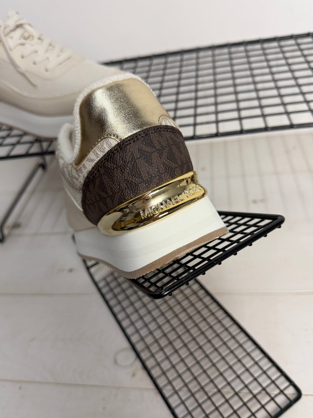 Zapatilla Michael Kors trainer hattie