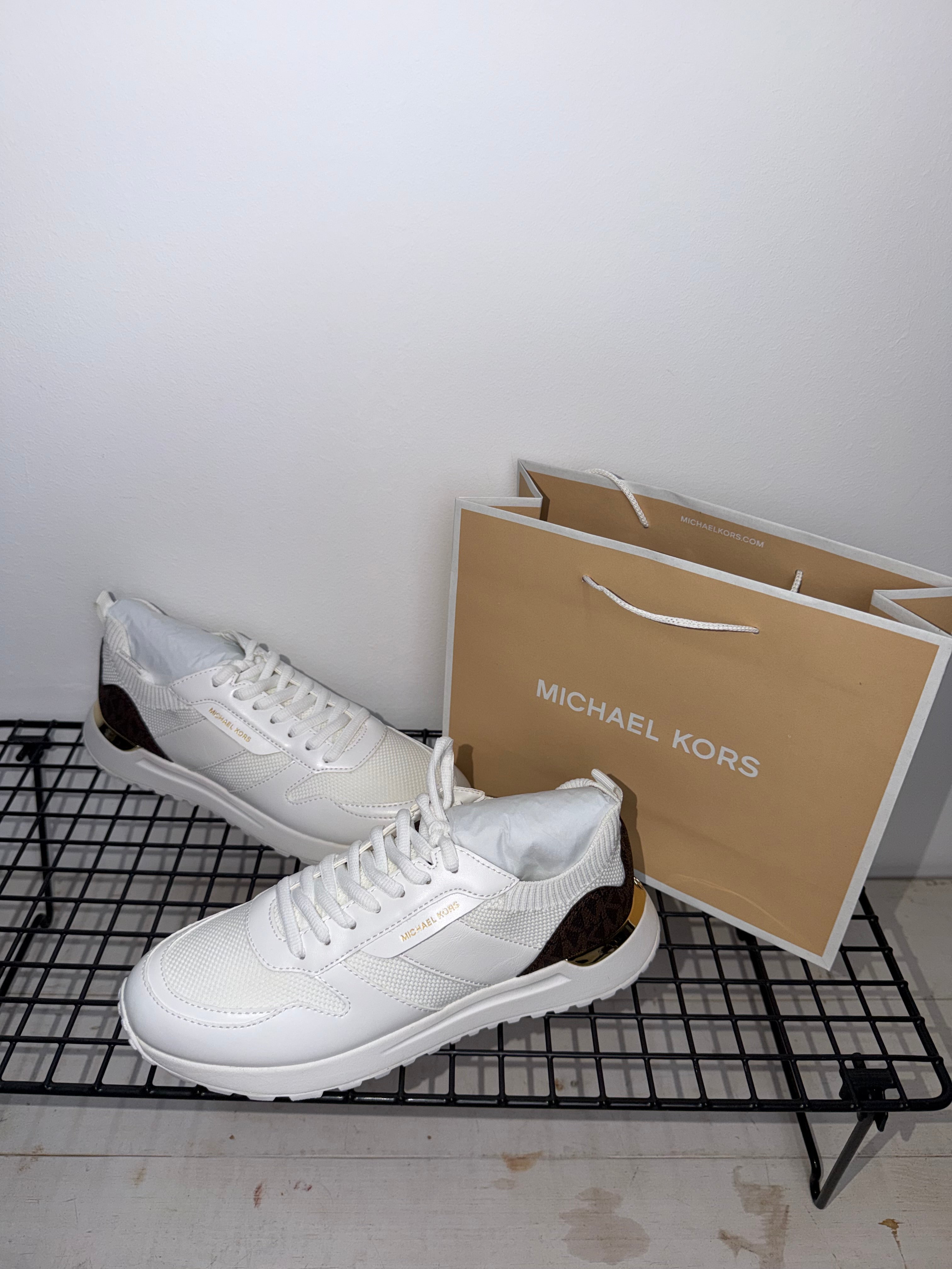 Deportiva Michael Kors Jesse Knit Trainer Blanco/Marrón.
