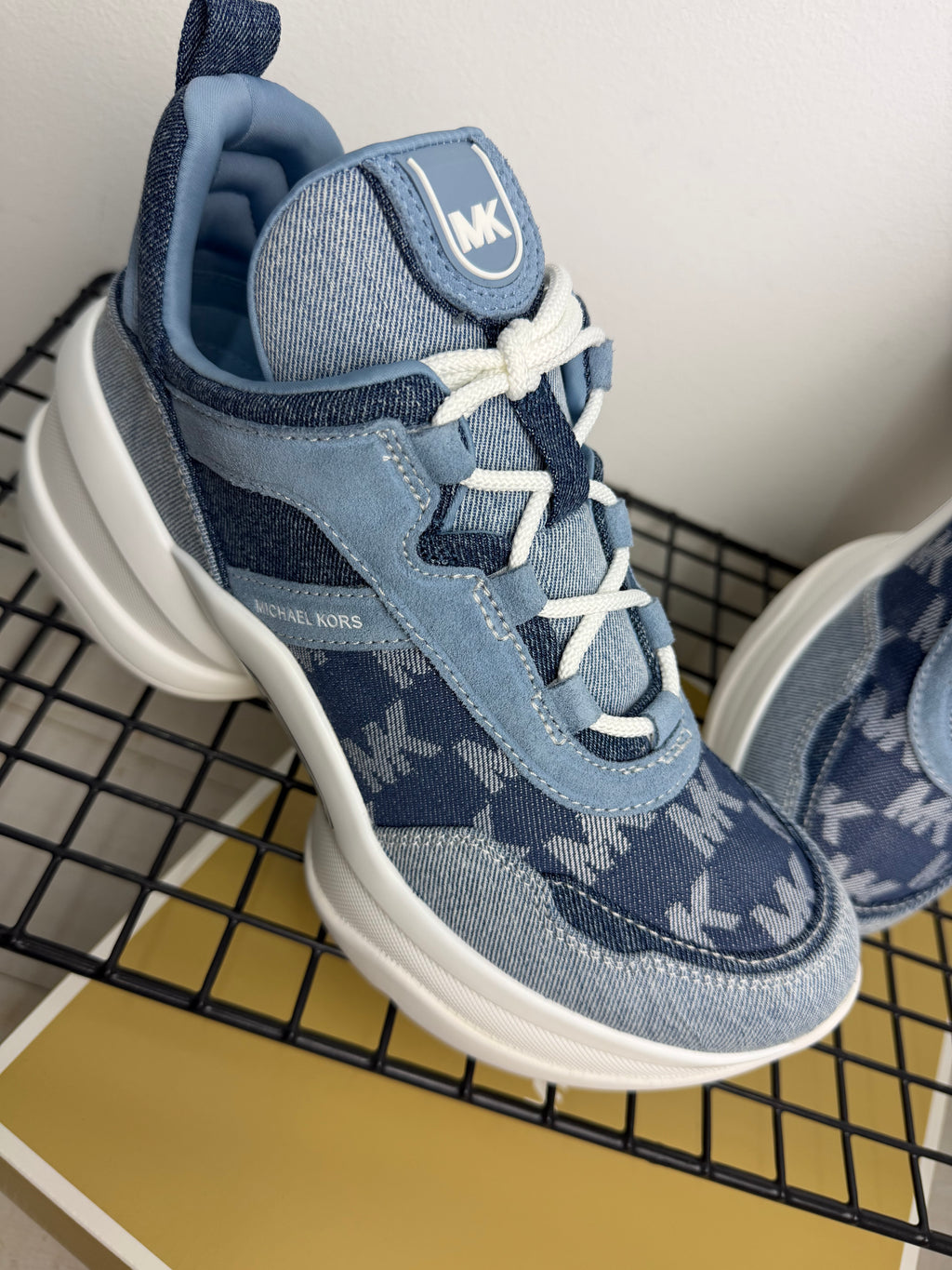 Zapatillas Michael Kors Olympia Trainer – Denim Azul ( tejano)
