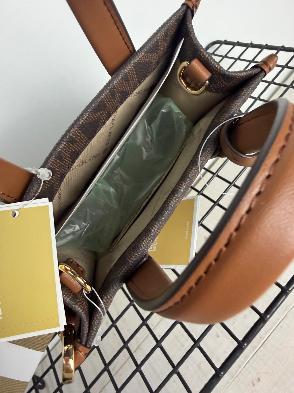 Michael Kors Gigi Mini – marrón