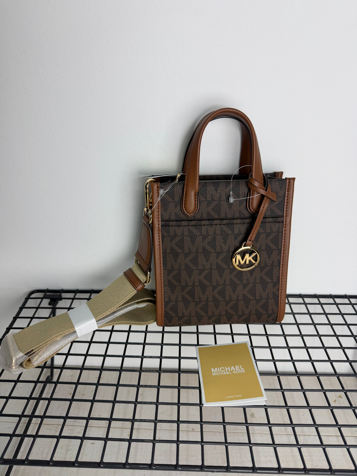 Michael Kors Gigi Mini – marrón