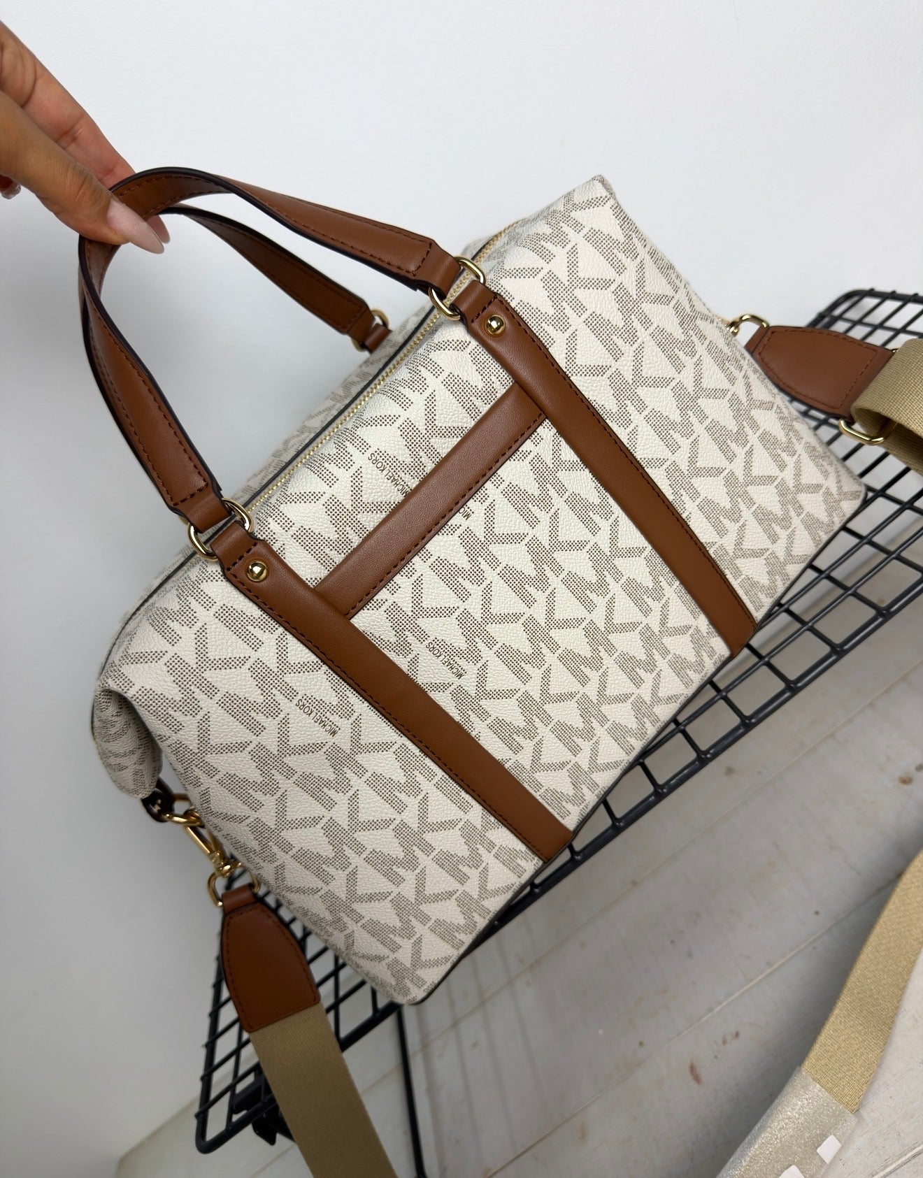 Bolso Michael Kors Brooklyn Medium vainilla