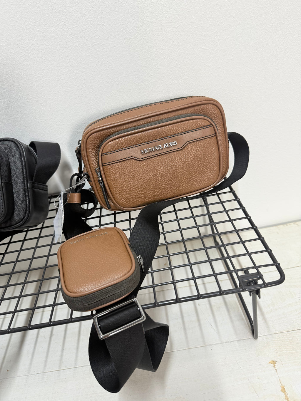 Bandolera hombre Michael Kors piel 100%