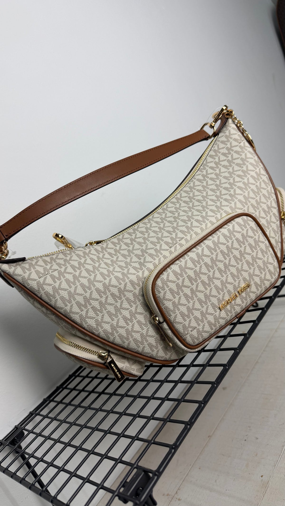 Bolso Michael Kors Merritt Mediano – Vanilla