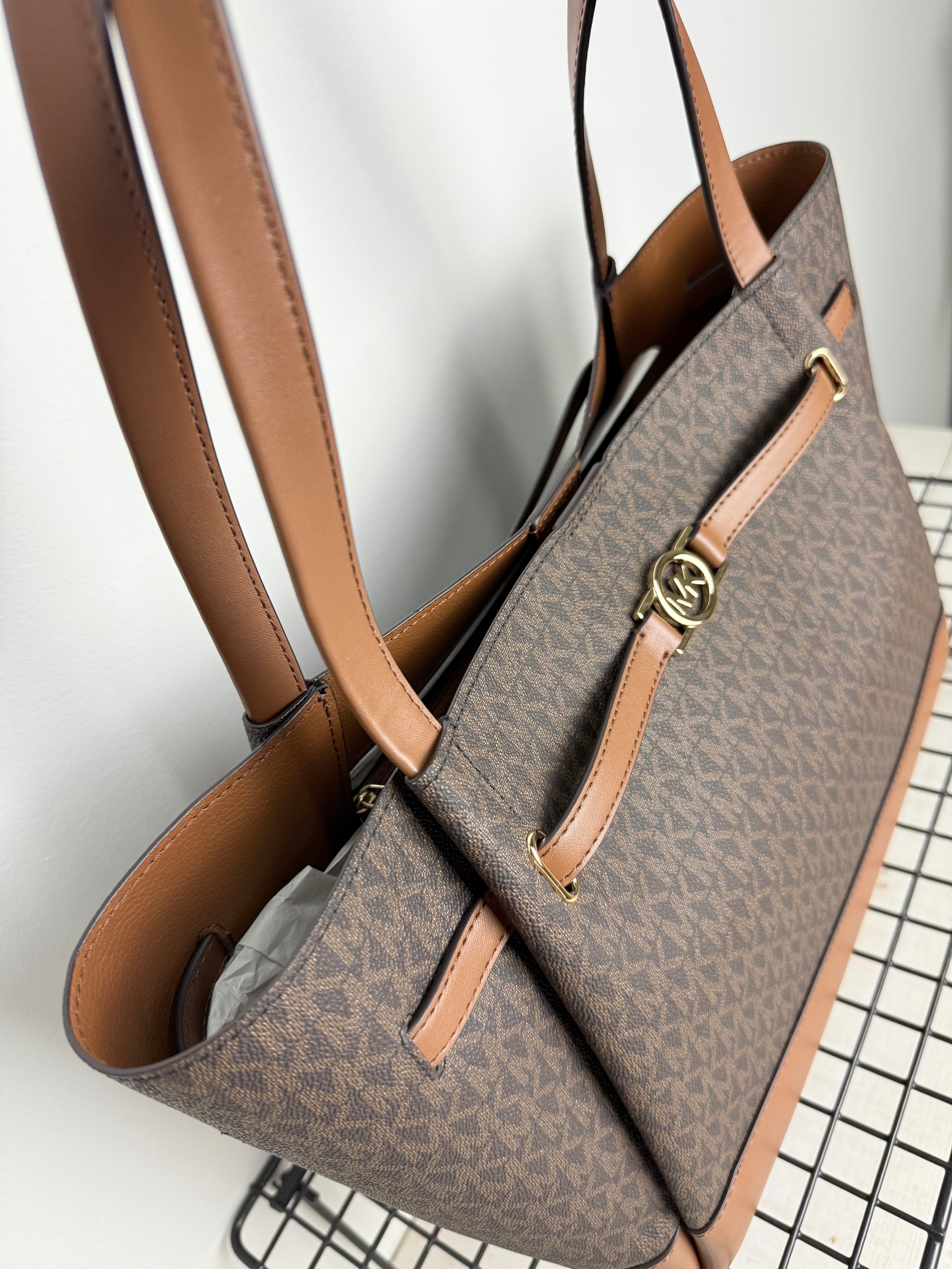 Michael Kors Reed Tote (Oferta especial lanzamiento )