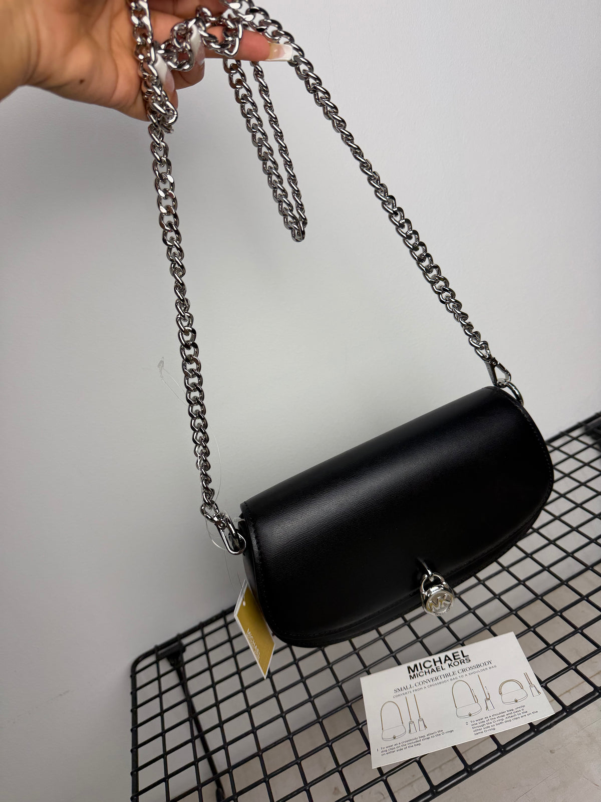 Bandolera Michael Kors mila ( pequeña ) negra