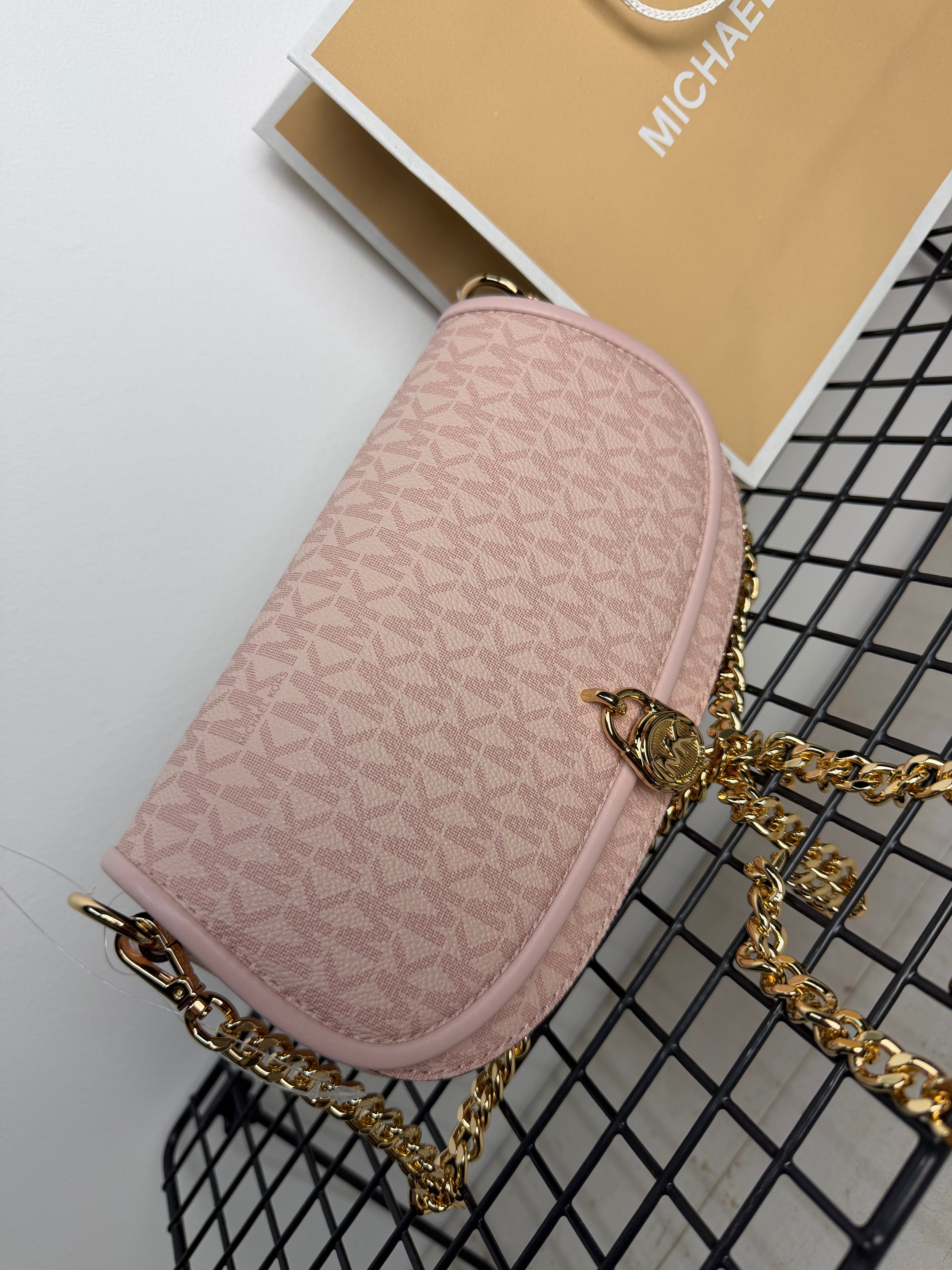 Bandolera Michael Kors mila Rosa logo ( pequeña )