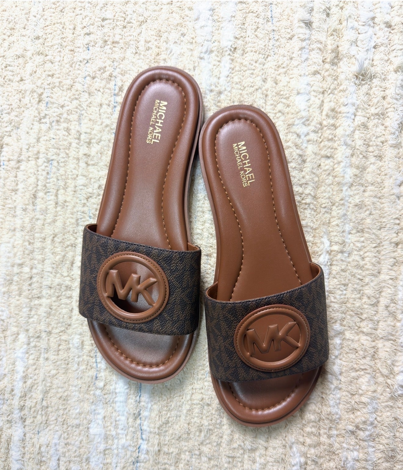 Pala vestir Michael Kors marrón logotipo