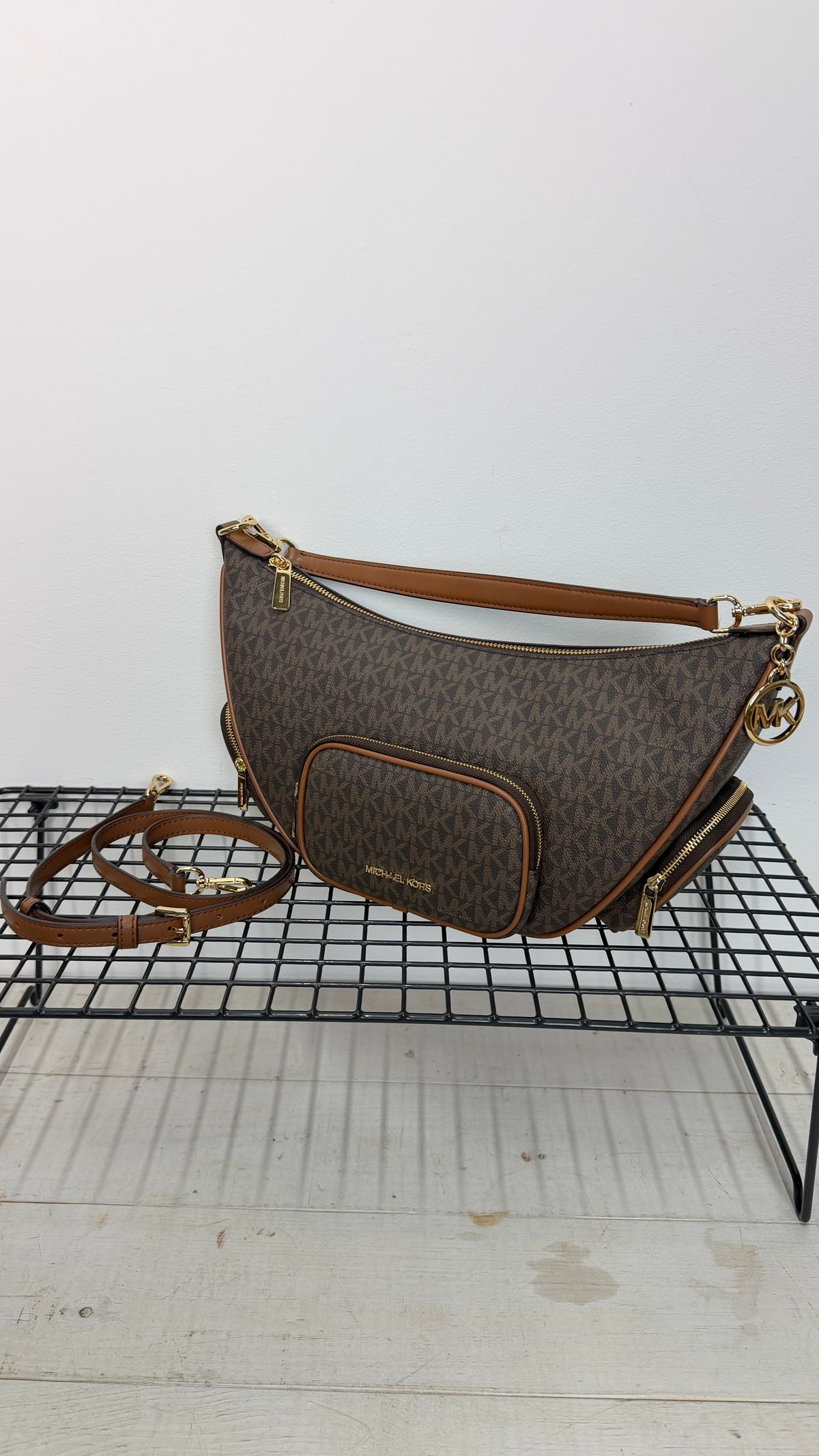 Bolso Michael Kors Merritt Mediano – marrón