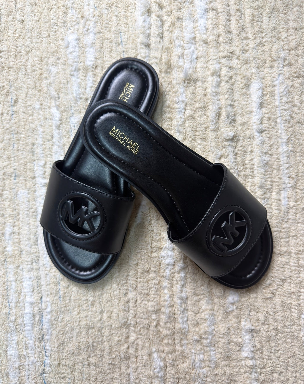 Sandalia pala Michael Kors negro