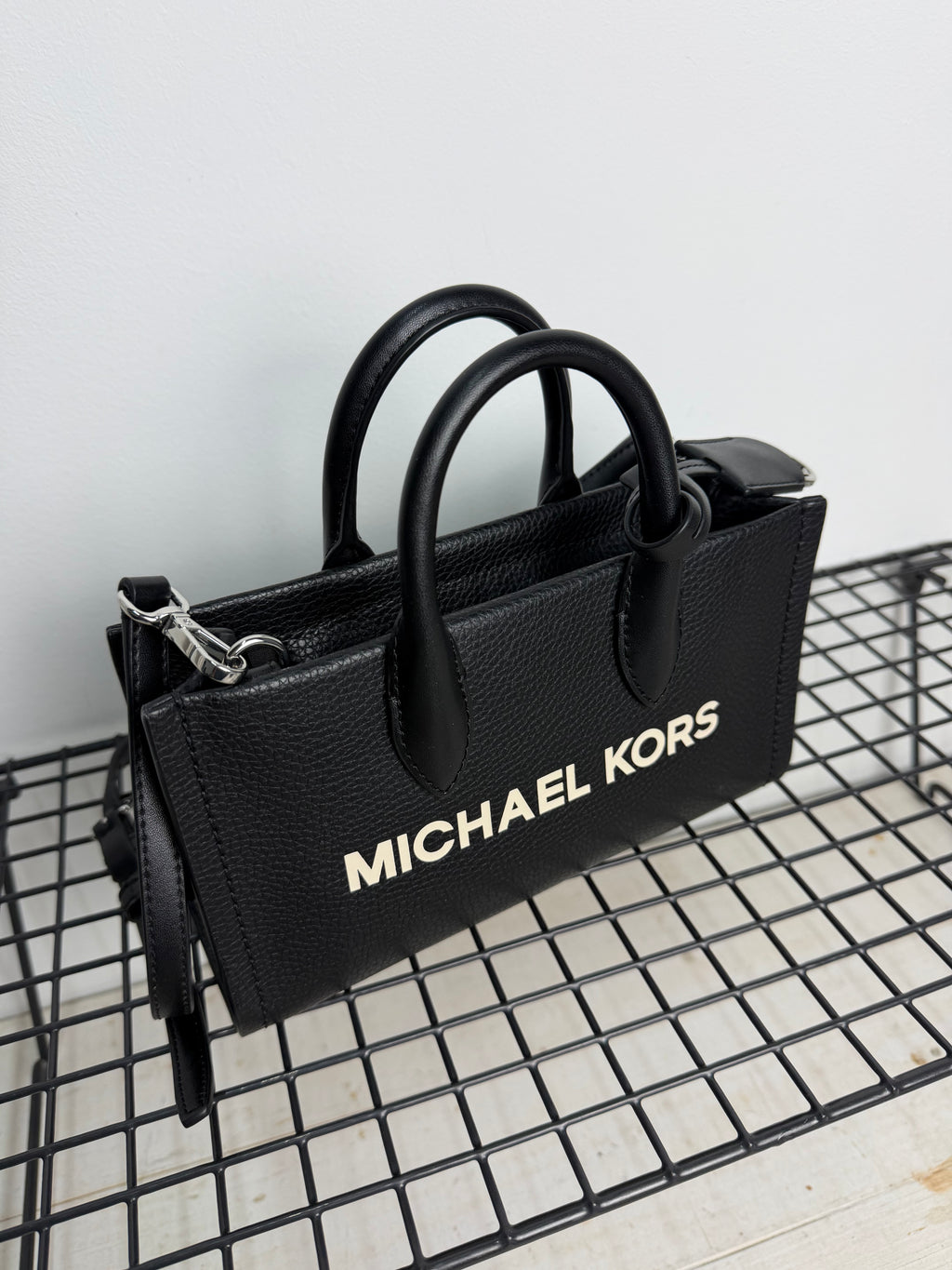 Bolso Michael Kors Mirella mini – Negro