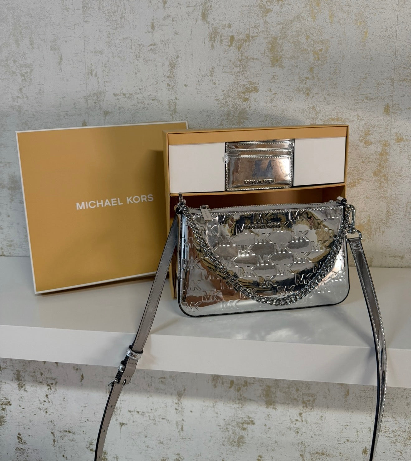 Set Bolso bandolera Michael Kors plateado metalizado + tarjetero