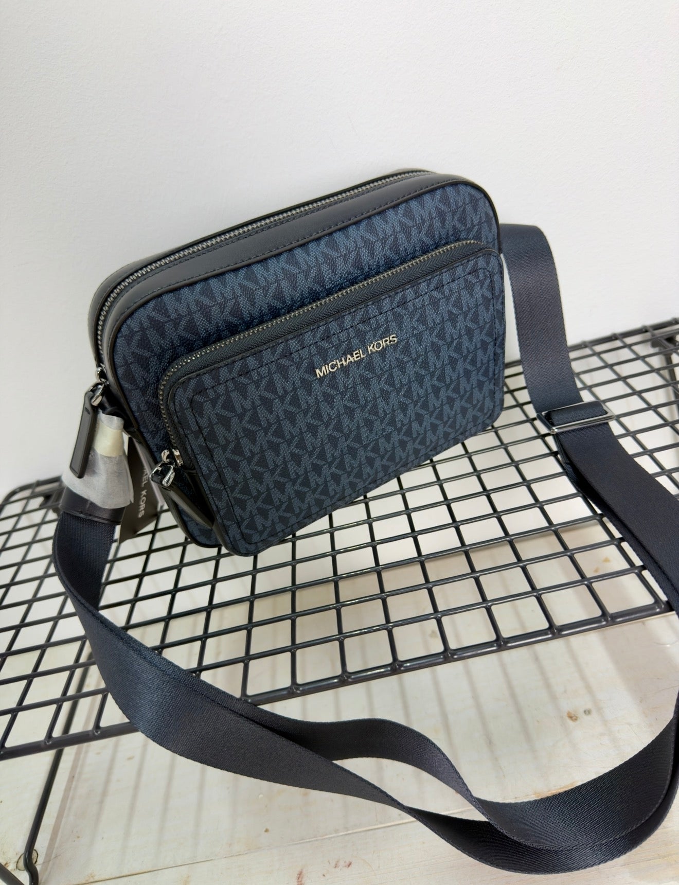Bandolera hombre Michael Kors azul logo