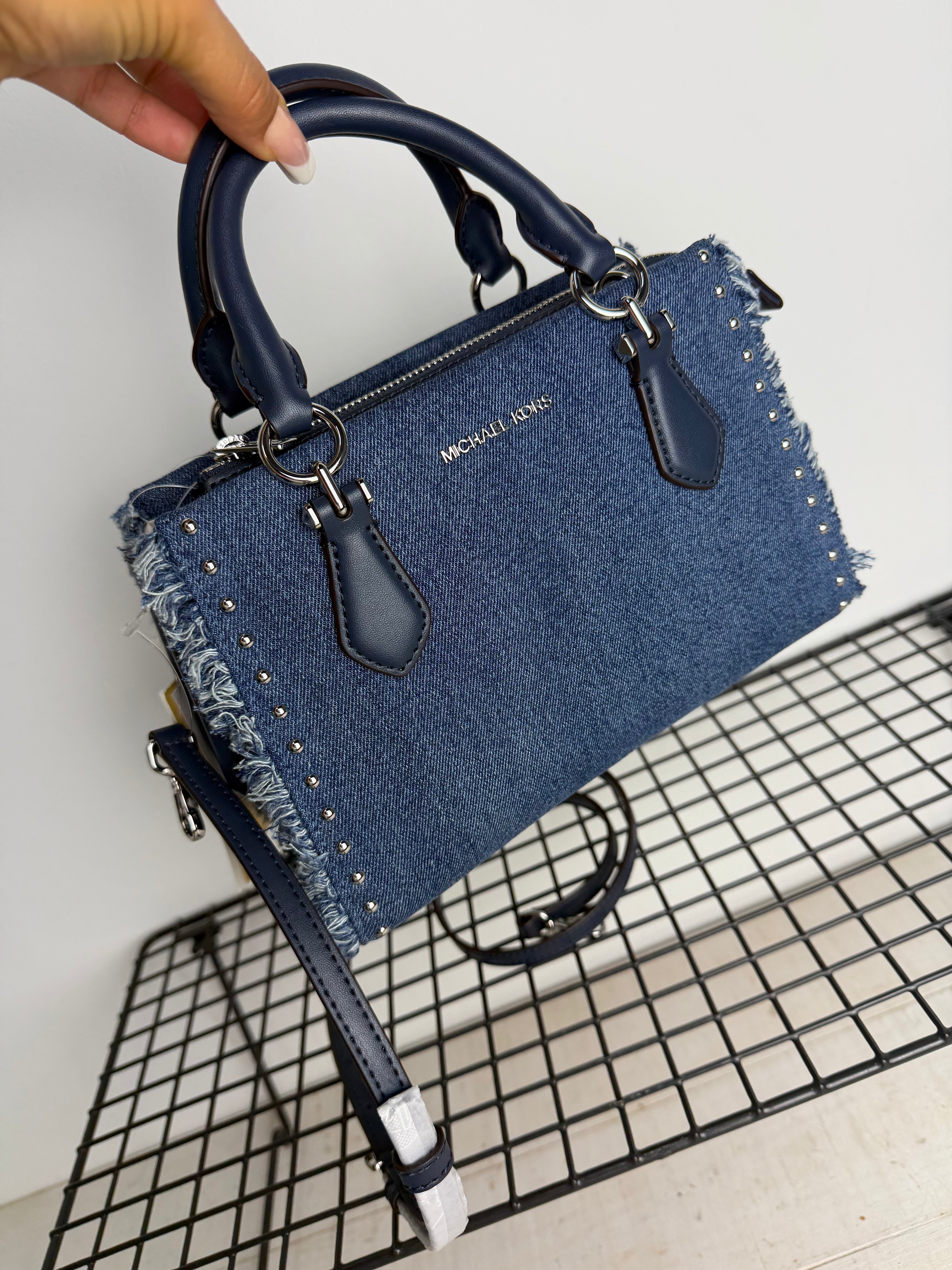 Michael Kors Marilyn Small Messenger – Denim lavado