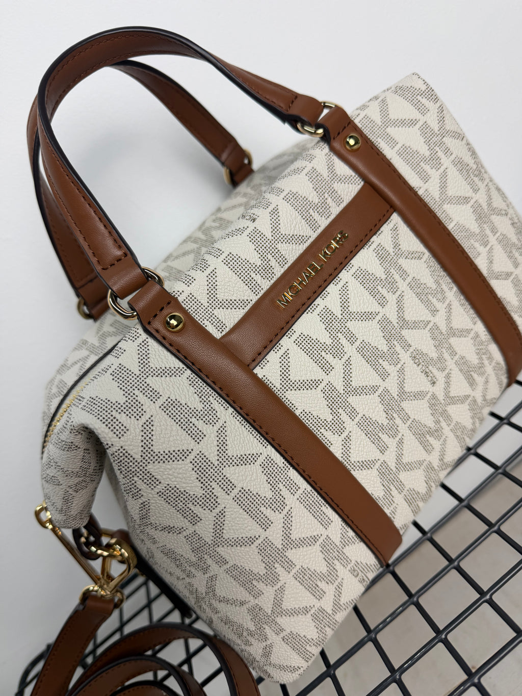 Bolso Michael Kors Brooklyn pequeño – vainilla